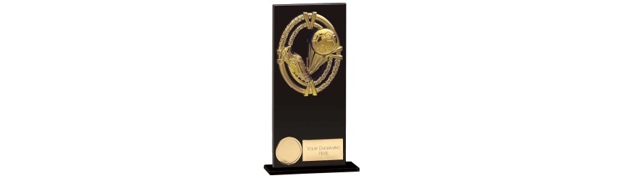 FUSION MAVERICK FOOTBALL BLACK GLASS TROPHY - 5 SIZES - 12.5CM-200CM FUSION MAVERICK FOOTBALL BLACK GLASS TROPHY - 5 SIZES - 12.5CM-200CM